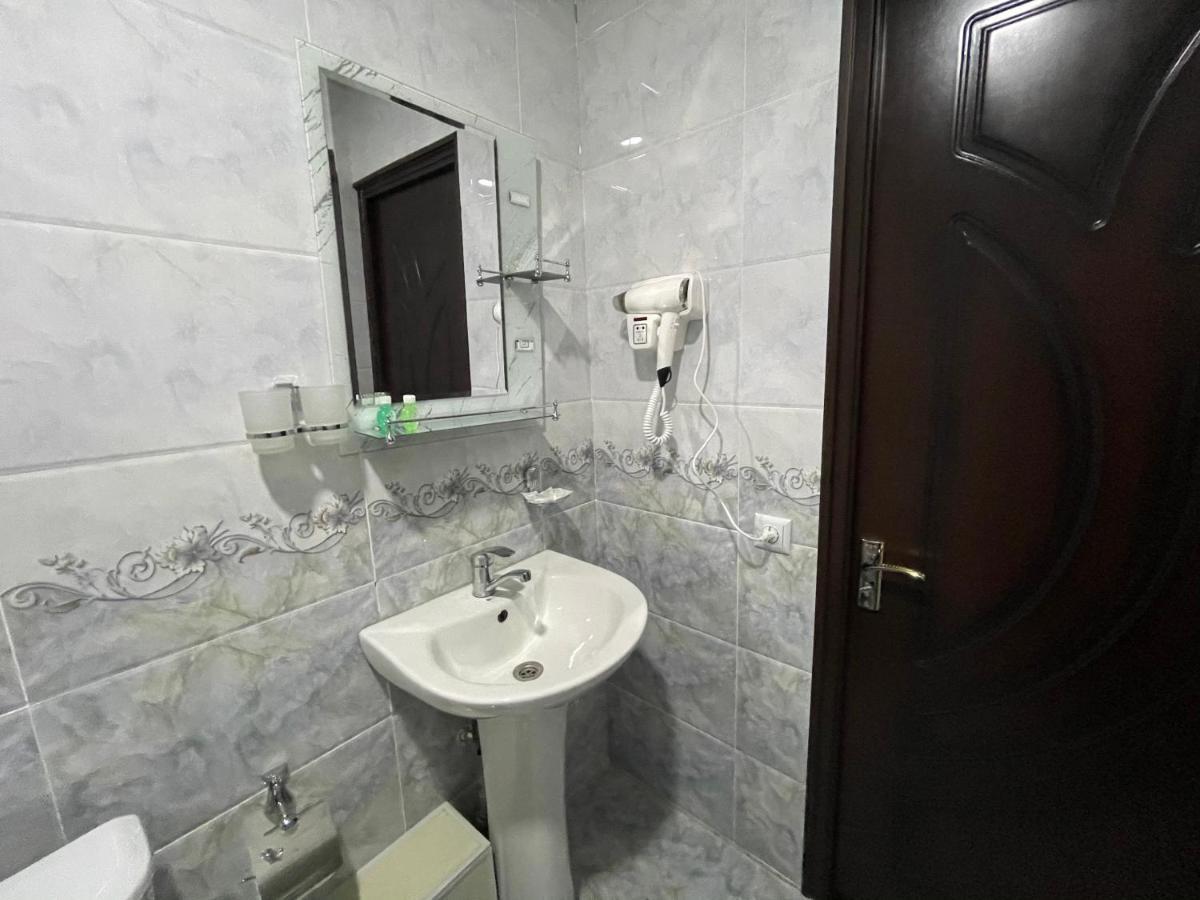 Ipak Hotel Taszkent Zewnętrze zdjęcie