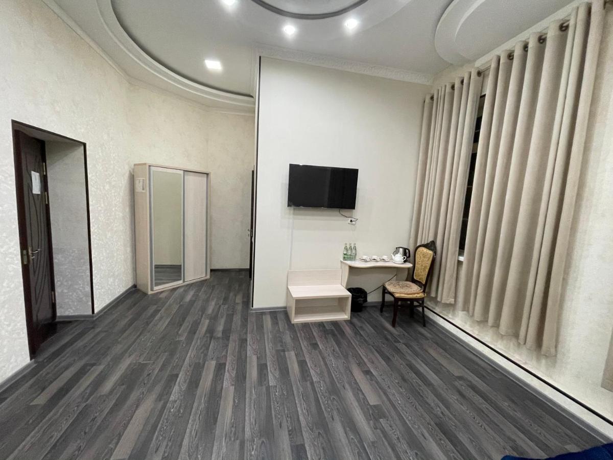 Ipak Hotel Taszkent Zewnętrze zdjęcie
