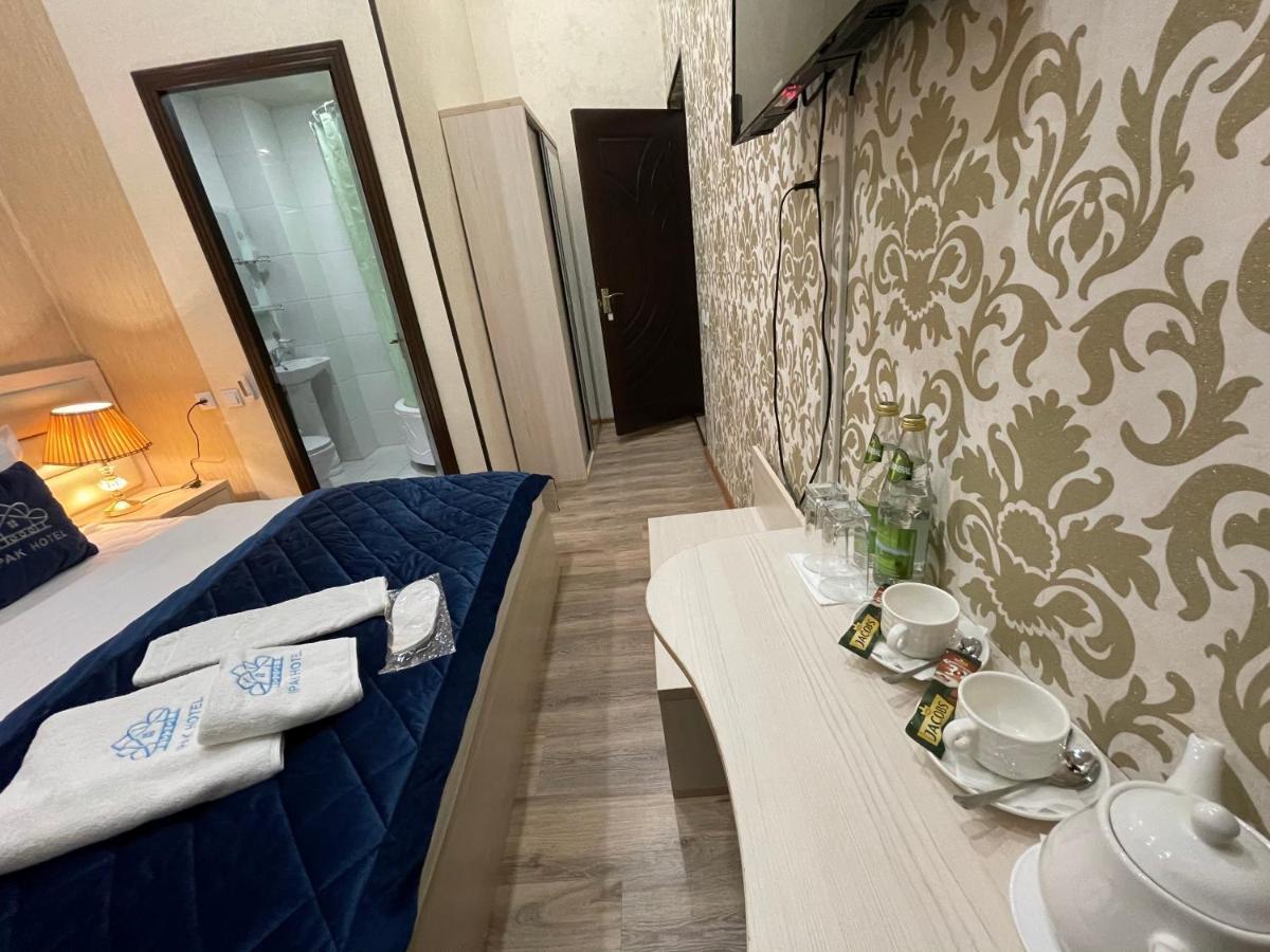 Ipak Hotel Taszkent Zewnętrze zdjęcie